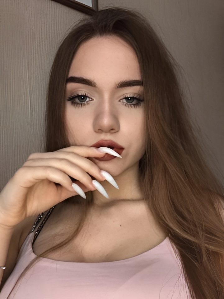 Наташа привлекальеная девушка из Новоазовска цена от 5000 руб