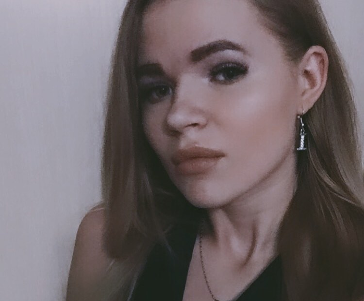 Настя привлекальеная девушка из Новоазовска цена от 3500 руб