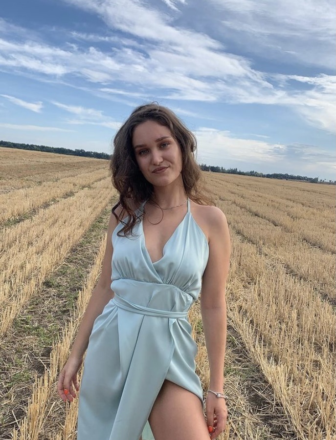 🎥 Оксана привлекальеная девушка из Новоазовска цена от 3500 руб