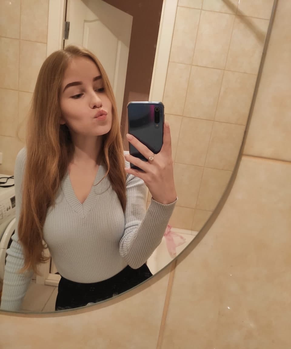 Даша привлекательная девушка из Новоазовска цена от 3000 руб