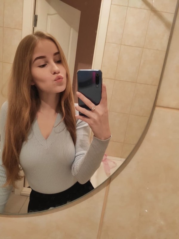 Даша привлекательная девушка из Новоазовска цена от 3000 руб