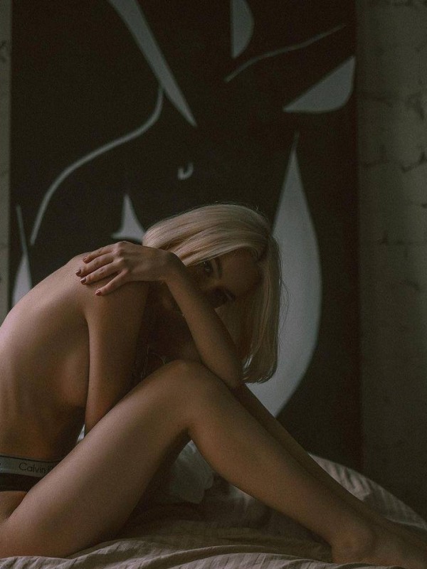 Миранда привлекательная девушка из Новоазовска цена от 6000 руб