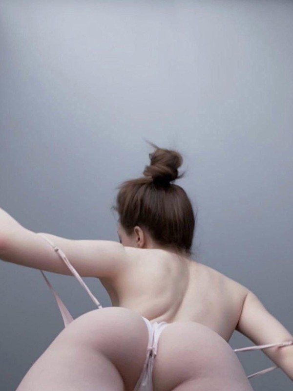 Марина привлекательная девушка из Новоазовска цена от 7000 руб